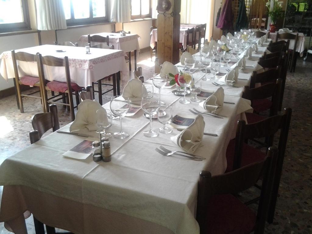Hotel Poggio D'Oro Riva di Solto Extérieur photo