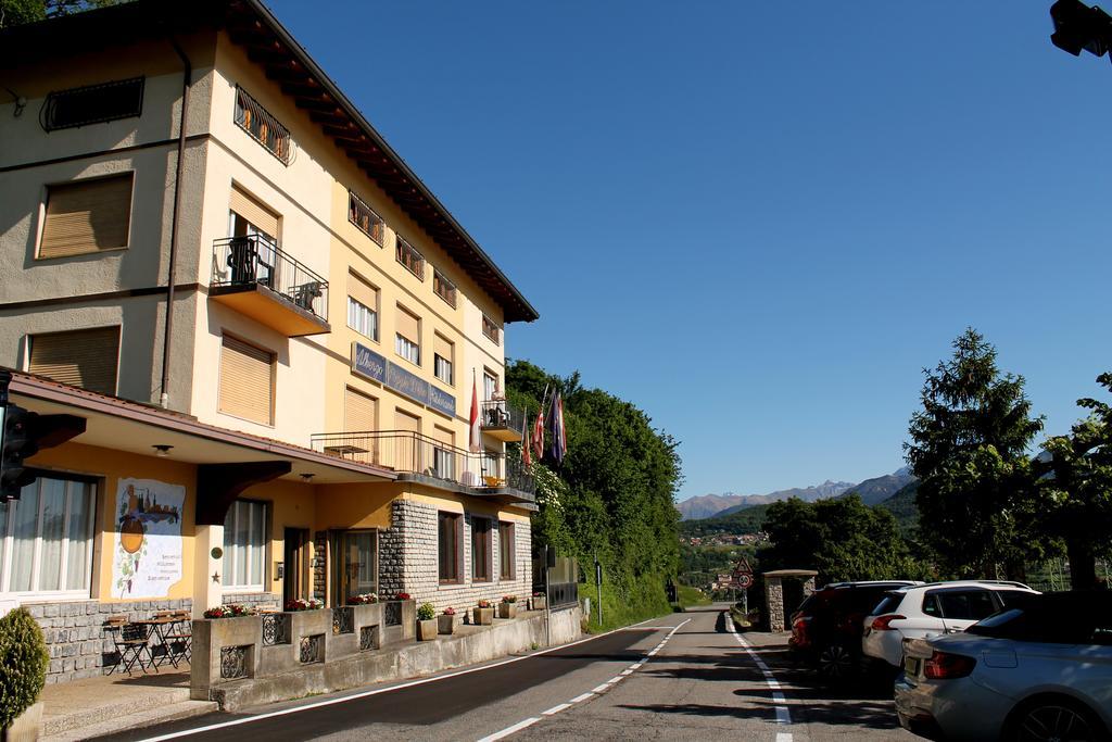 Hotel Poggio D'Oro Riva di Solto Extérieur photo